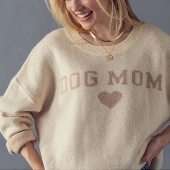 Dreamers Sweaters - Dreamers Debut Cream 'Dog Mom' Sweater Euc!